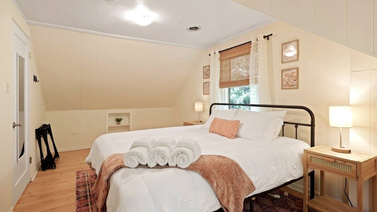 Photo of Bedroom in Williams Bay