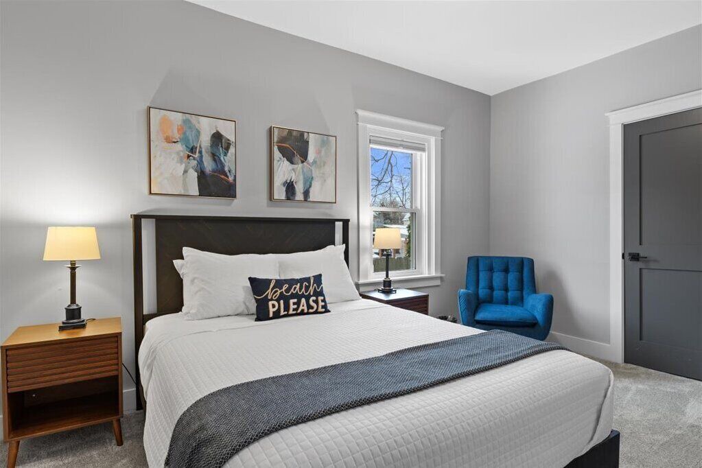 Photo of Bedroom in Lower East Side