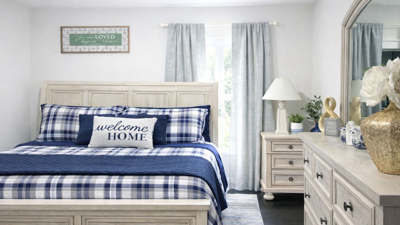 Photo of Bedroom in Niles