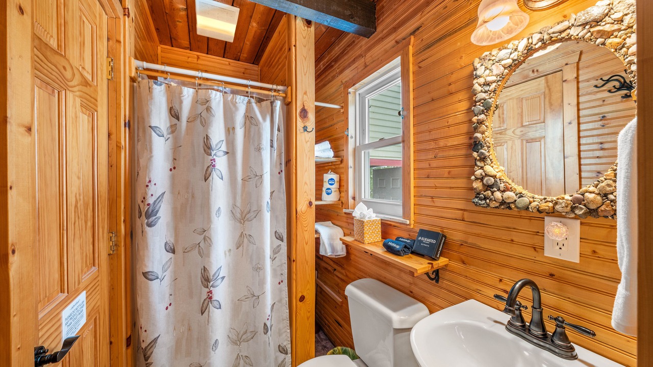 Photo of Bathroom in Elk Rapids