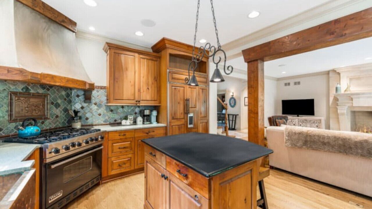 Photo of Kitchen in Lake Geneva
