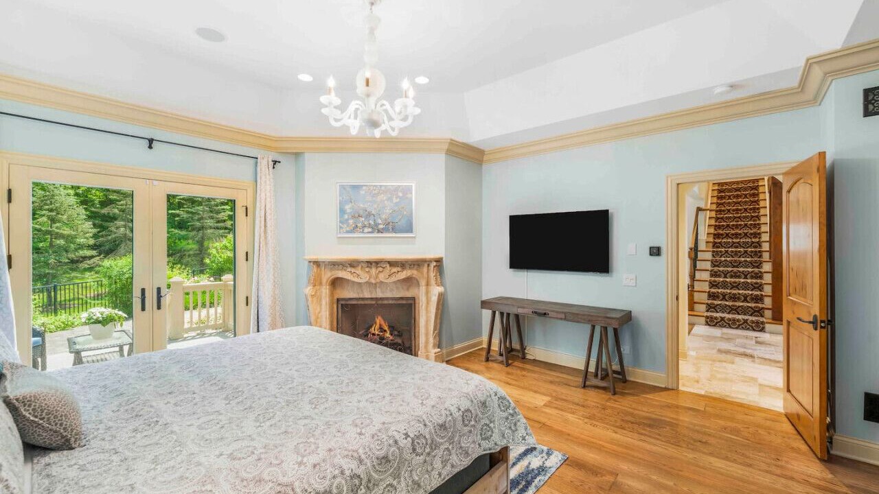 Photo of Bedroom in Lake Geneva
