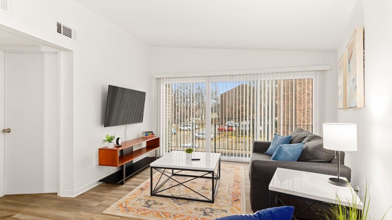 Photo of Livingroom in Orange Prairie
