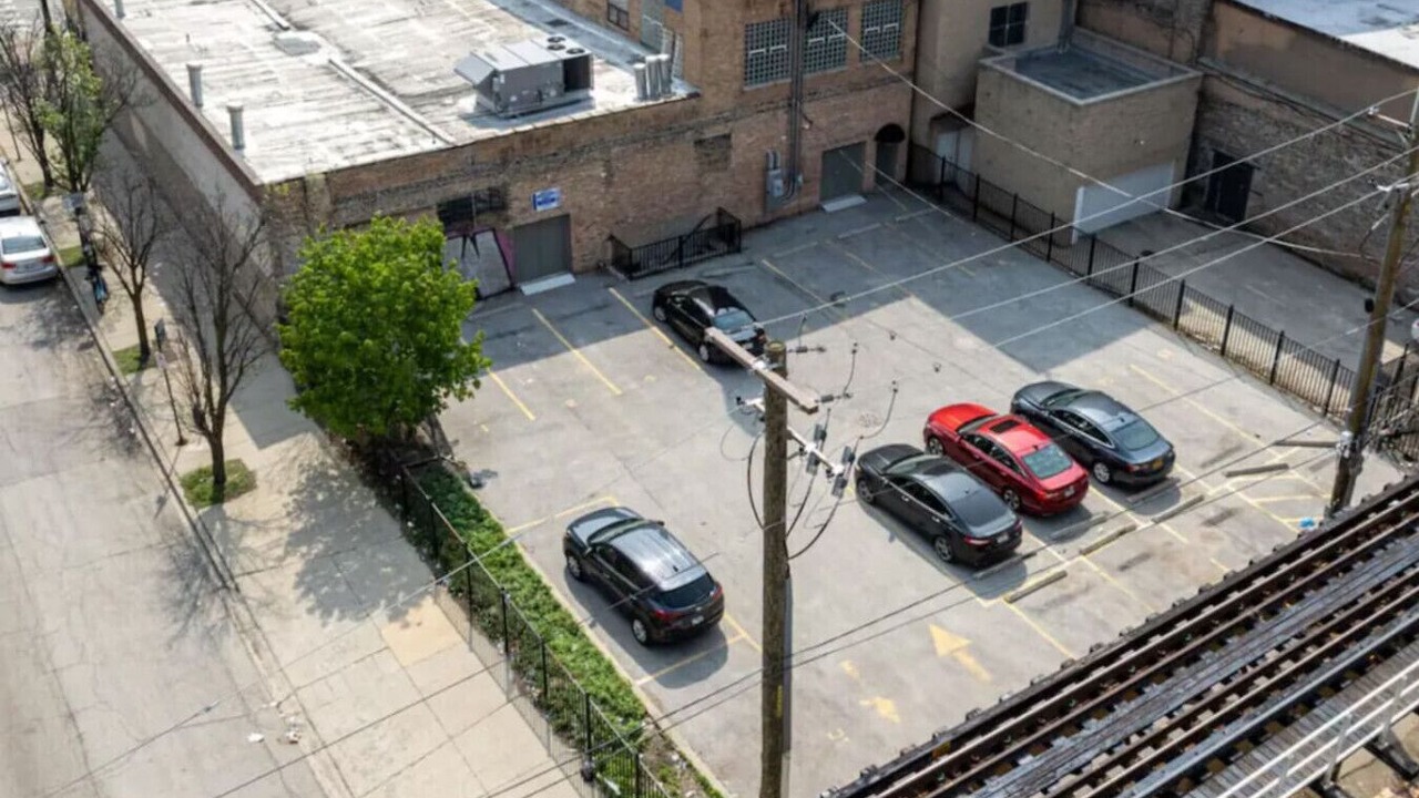 Photo of Others in Near South Side