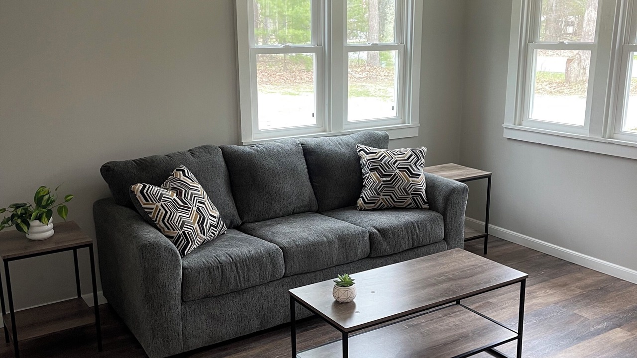 Photo of Livingroom in Lake City