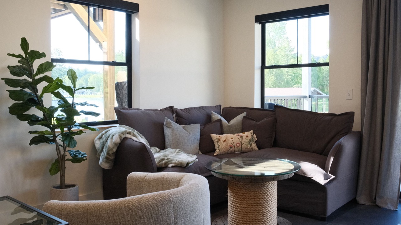 Photo of Livingroom in Indian River
