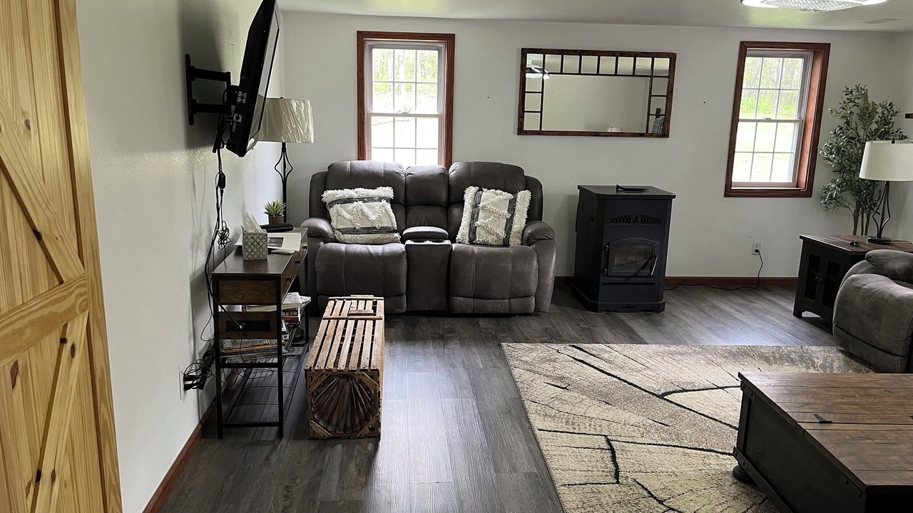 Photo of Livingroom in Fairport