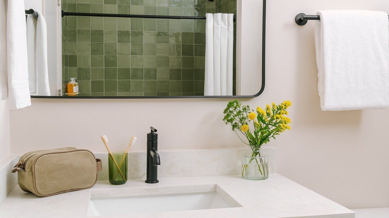 Photo of Bathroom in West Loop Gate