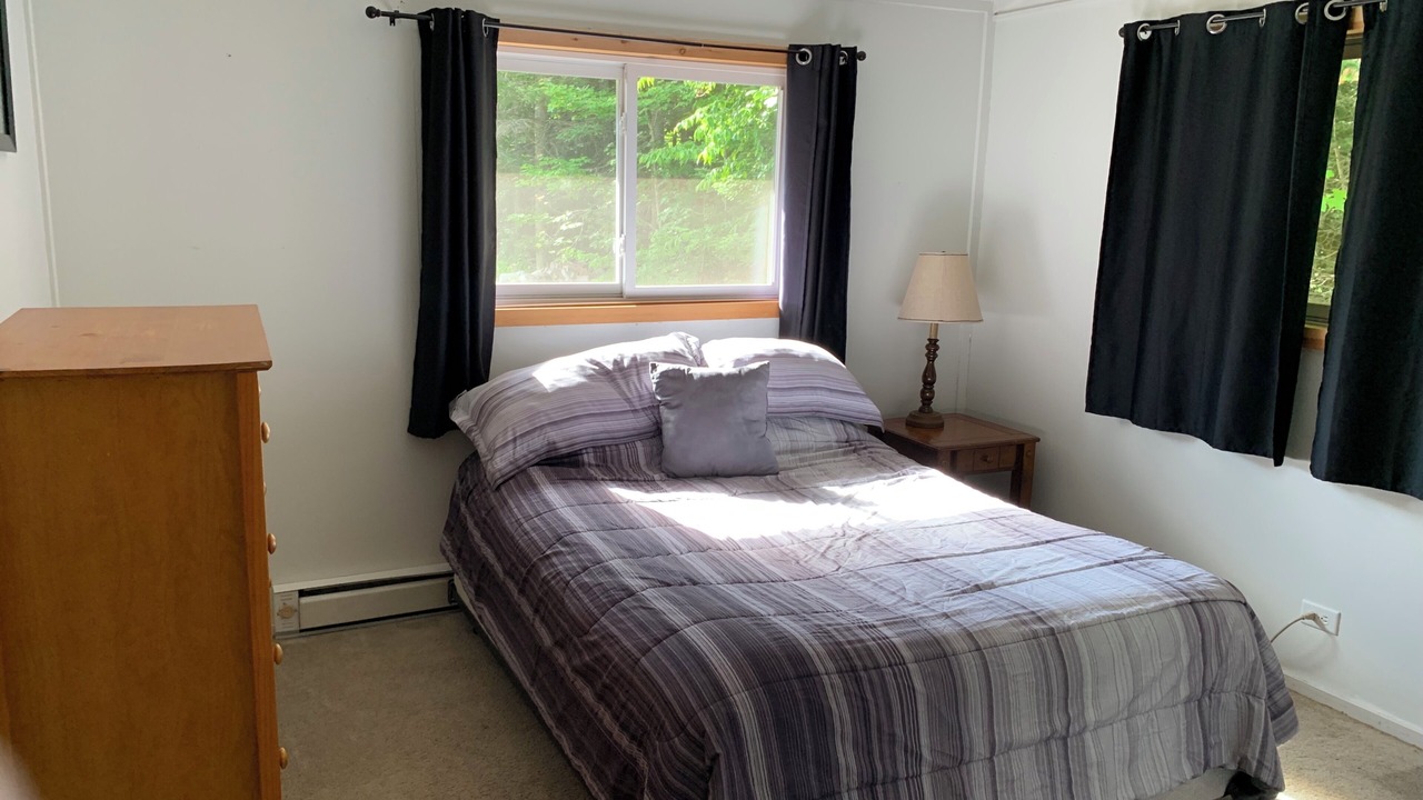 Photo of Bedroom in Ontonagon