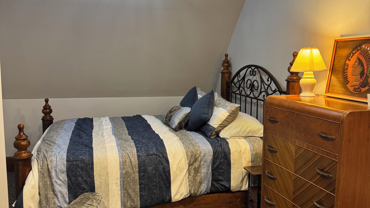 Photo of Bedroom in Albany