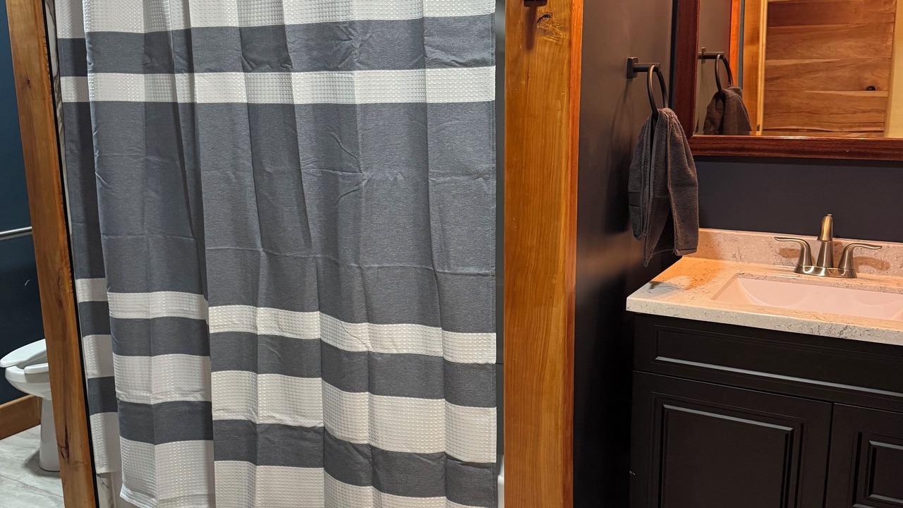 Photo of Bathroom in Albany