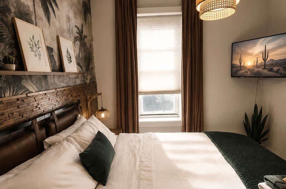 Photo of Bedroom in West Town