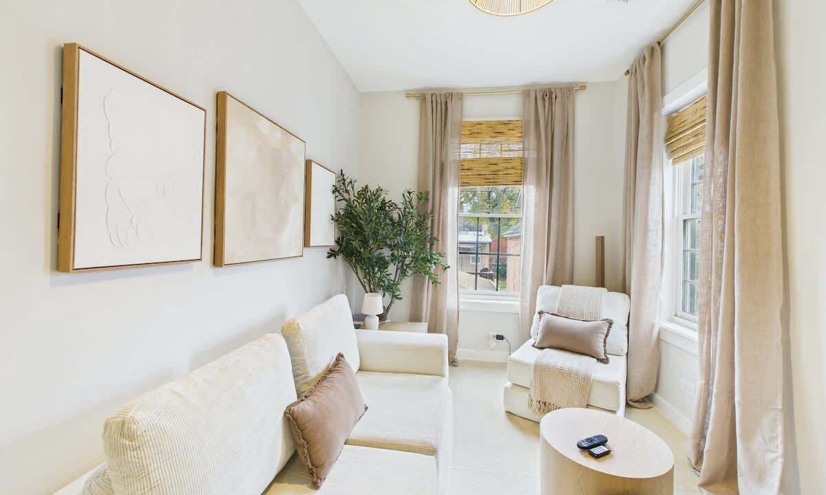 Photo of Bedroom in West Town