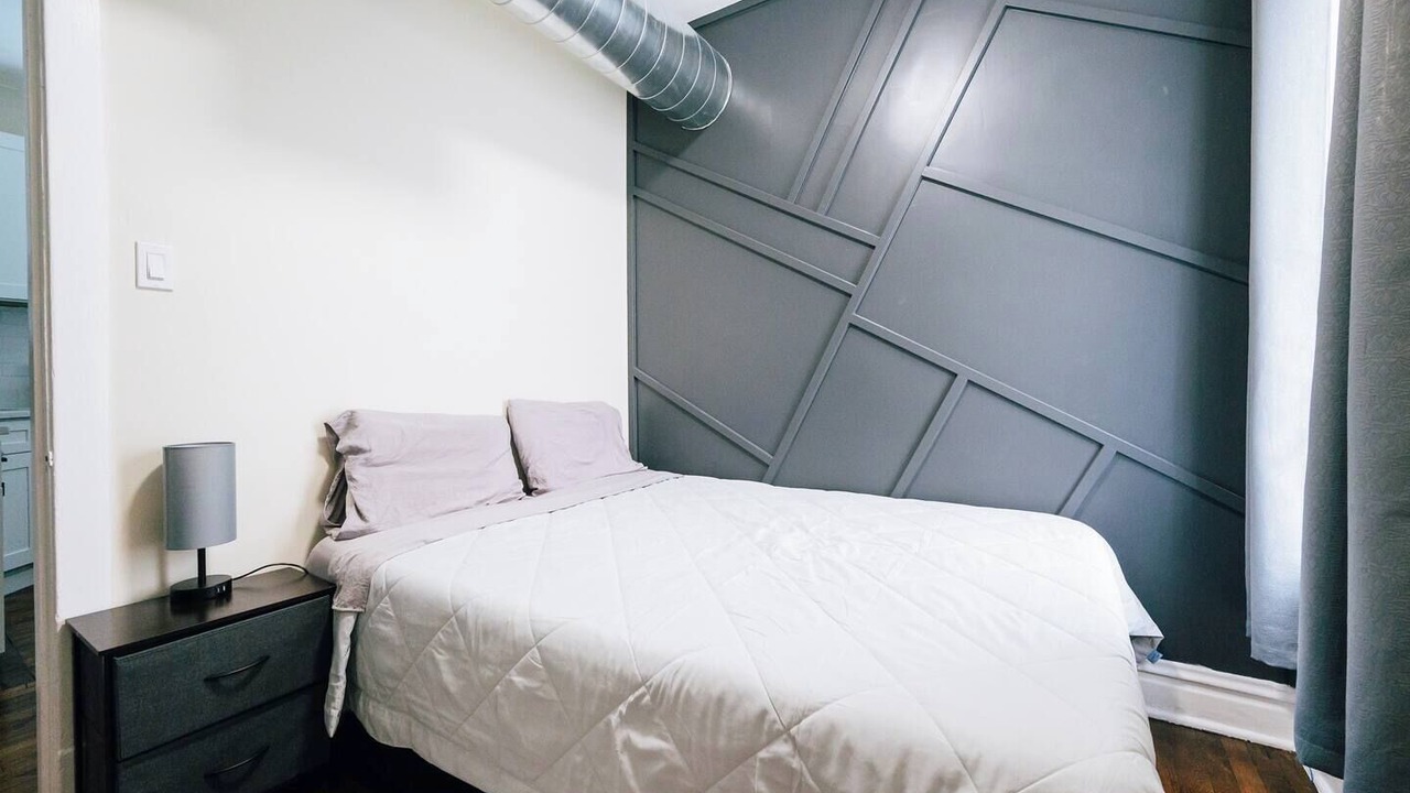 Photo of Bedroom in Logan Square