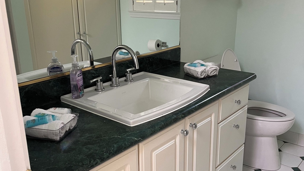 Photo of Bathroom in Saline