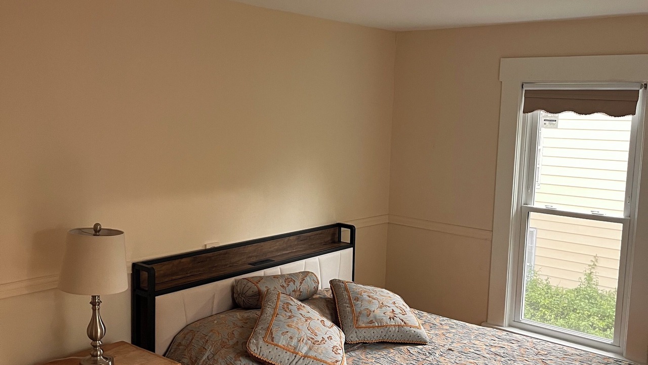 Photo of Bedroom in Saline