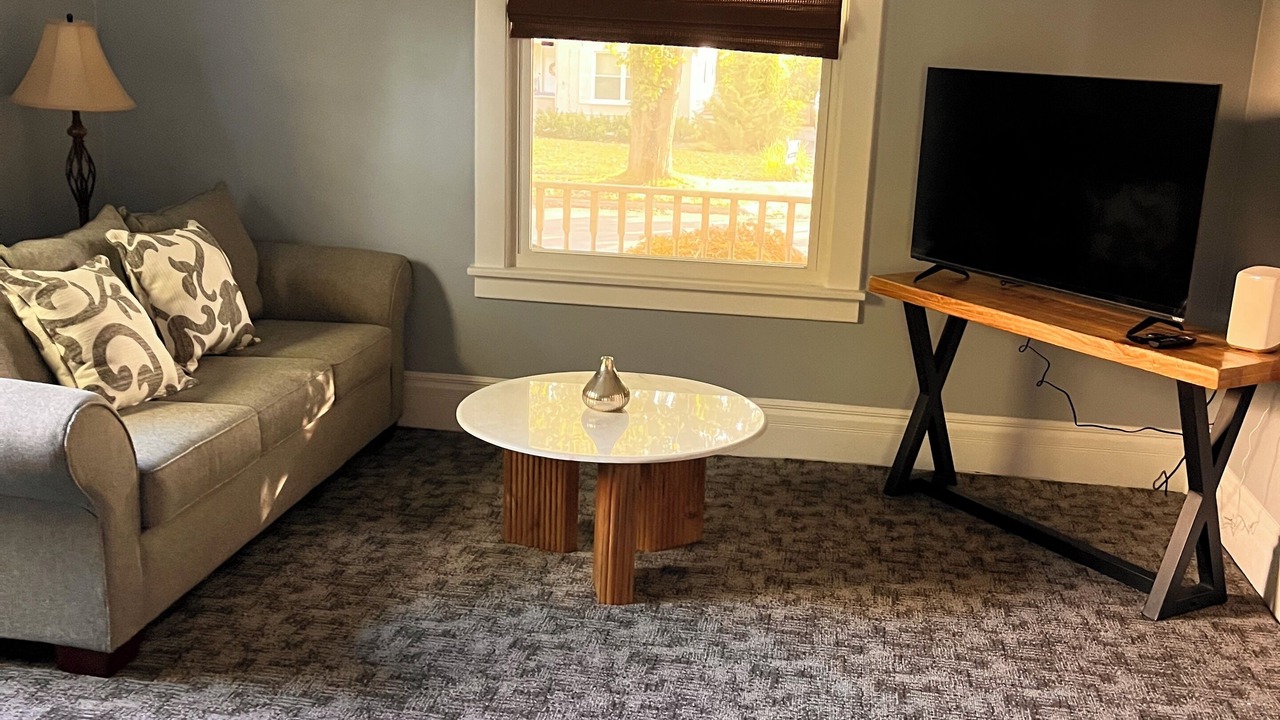 Photo of Livingroom in Saline