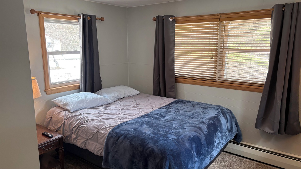 Photo of Bedroom in Grand Marais