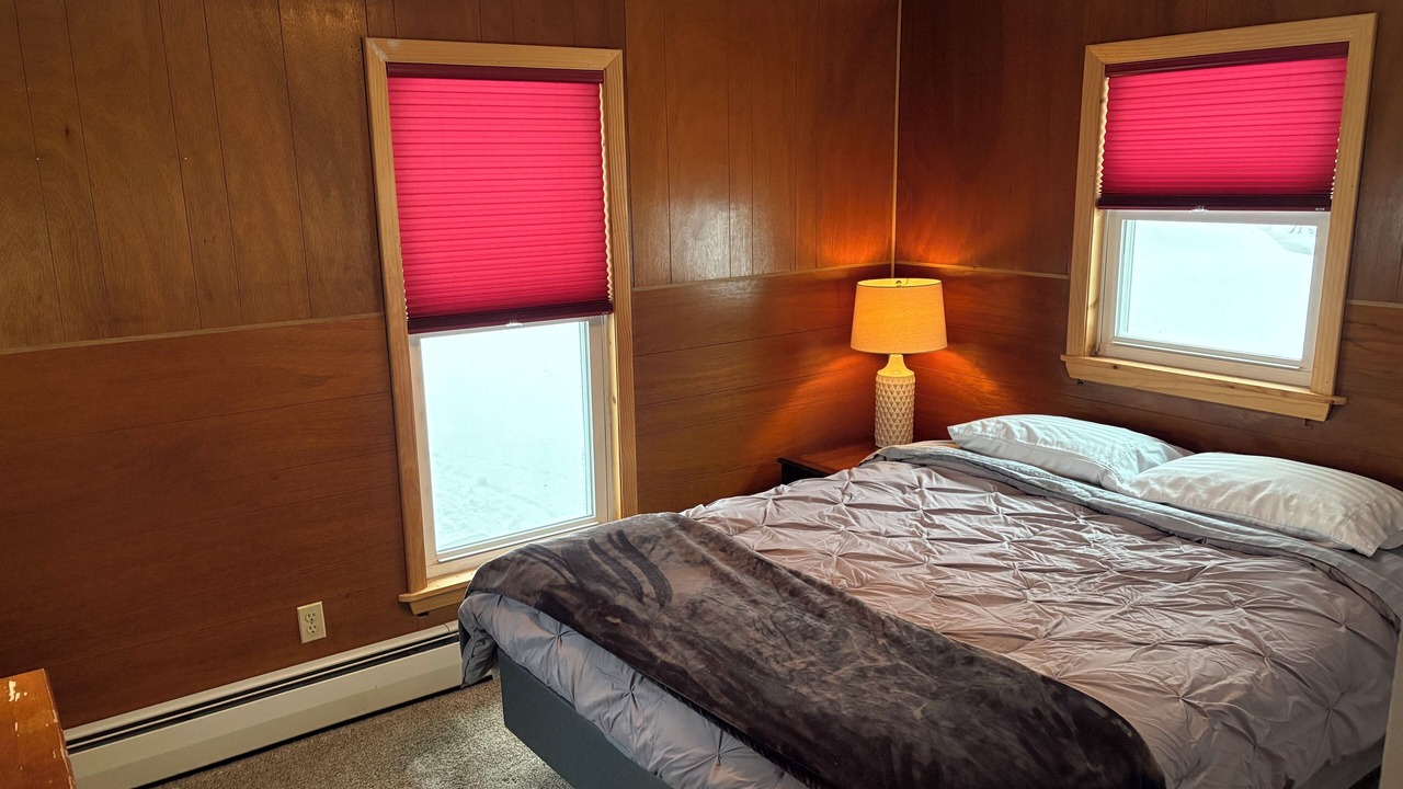 Photo of Bedroom in Grand Marais