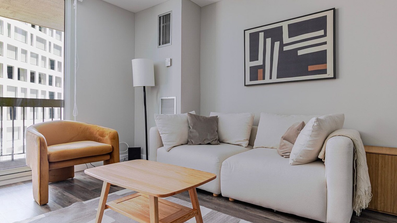 Photo of Livingroom in Rush and Division