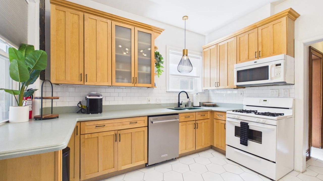 Photo of Kitchen in Lakeview