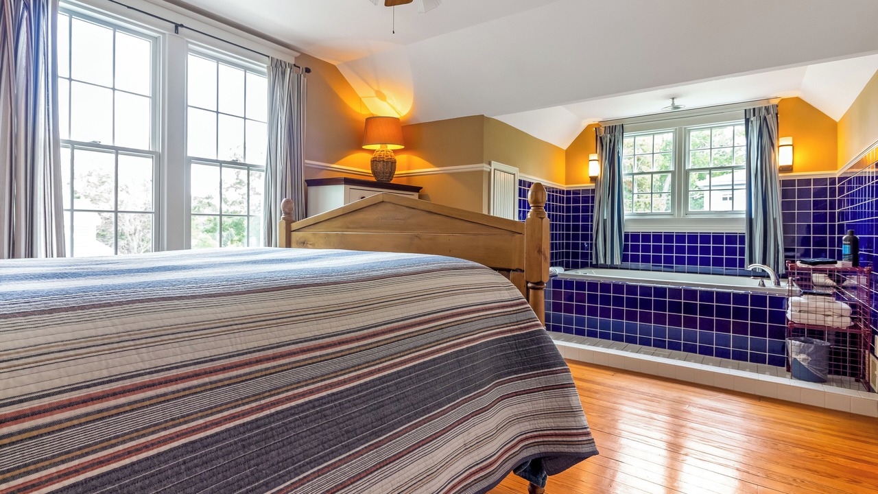 Photo of Bedroom in Douglas