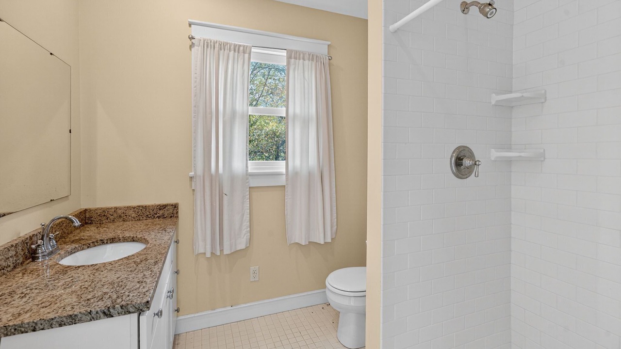 Photo of Bathroom in Ottawa