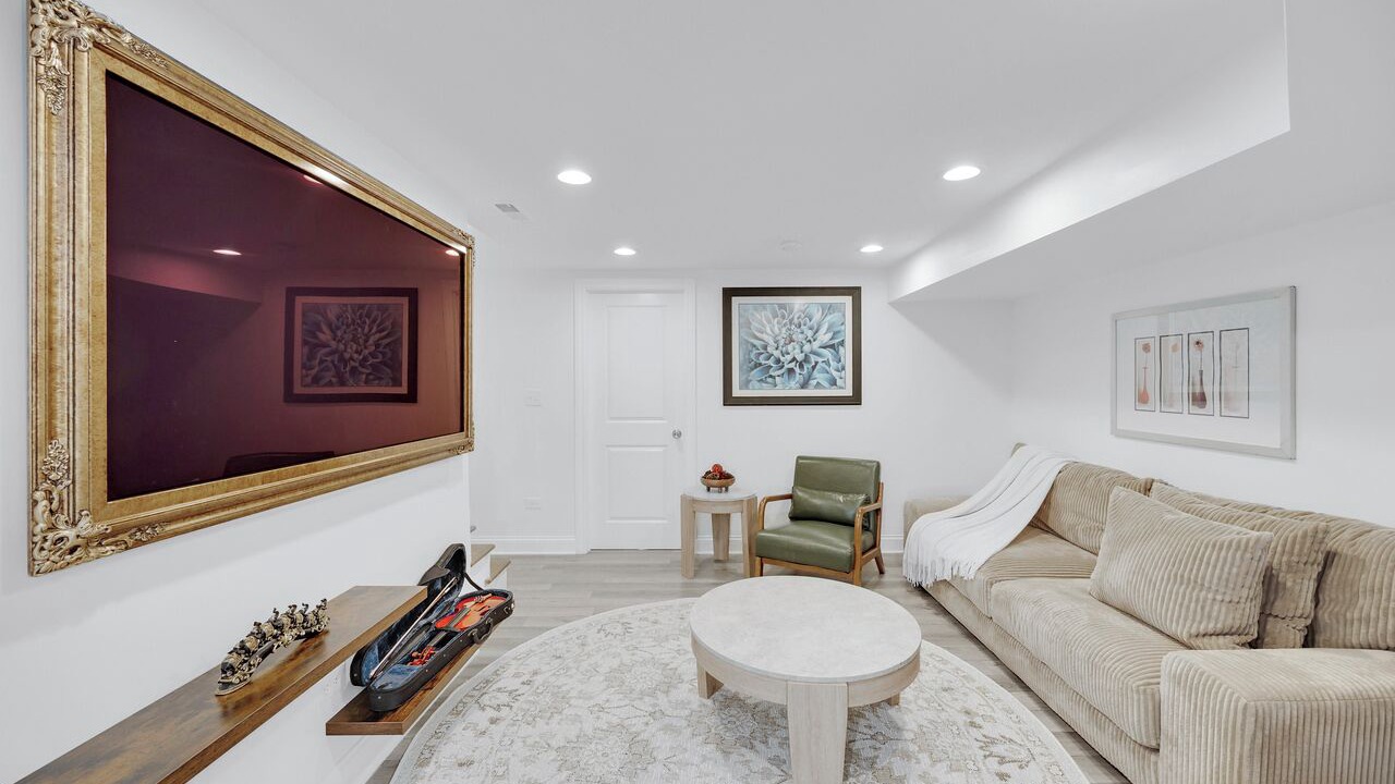 Photo of Livingroom in Bronzeville