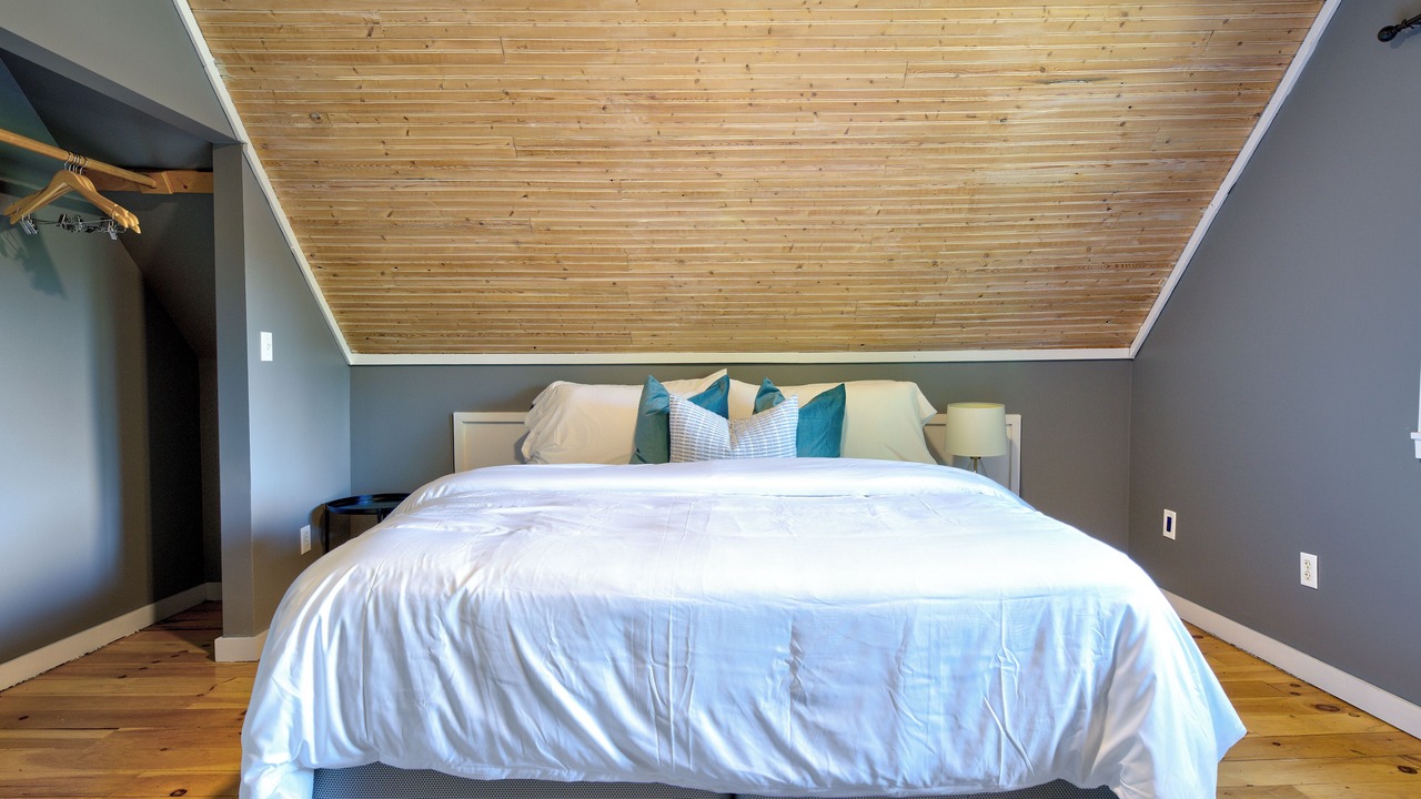 Photo of Bedroom in Milwaukee