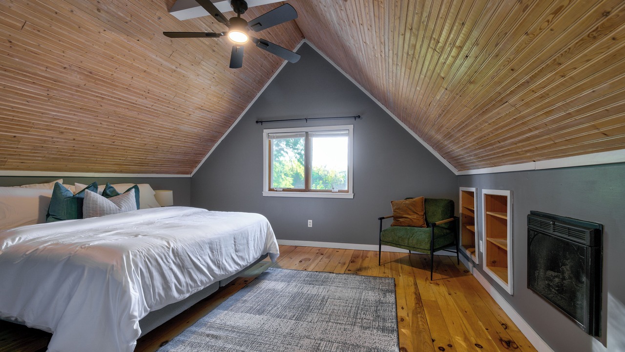 Photo of Bedroom in Milwaukee