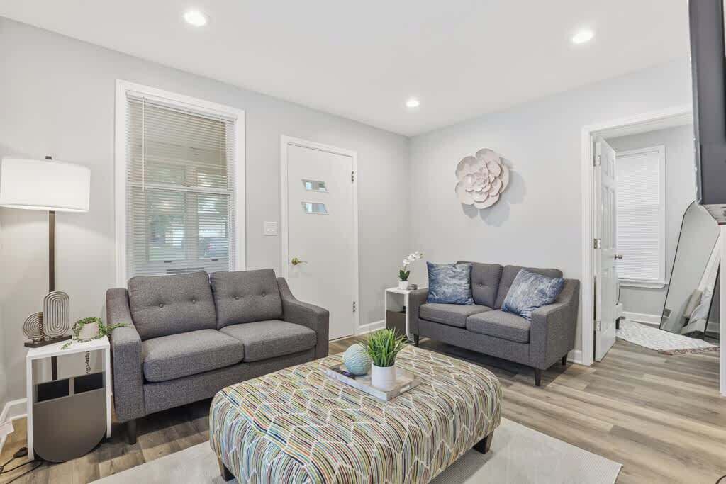 Photo of Livingroom in St. Charles