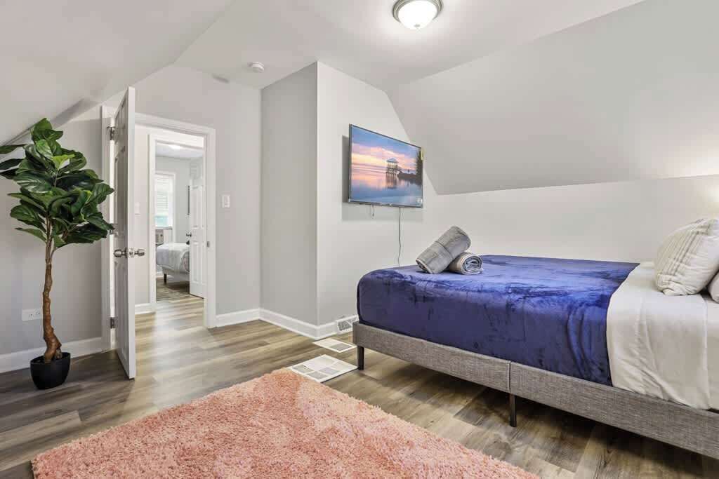 Photo of Bedroom in St. Charles