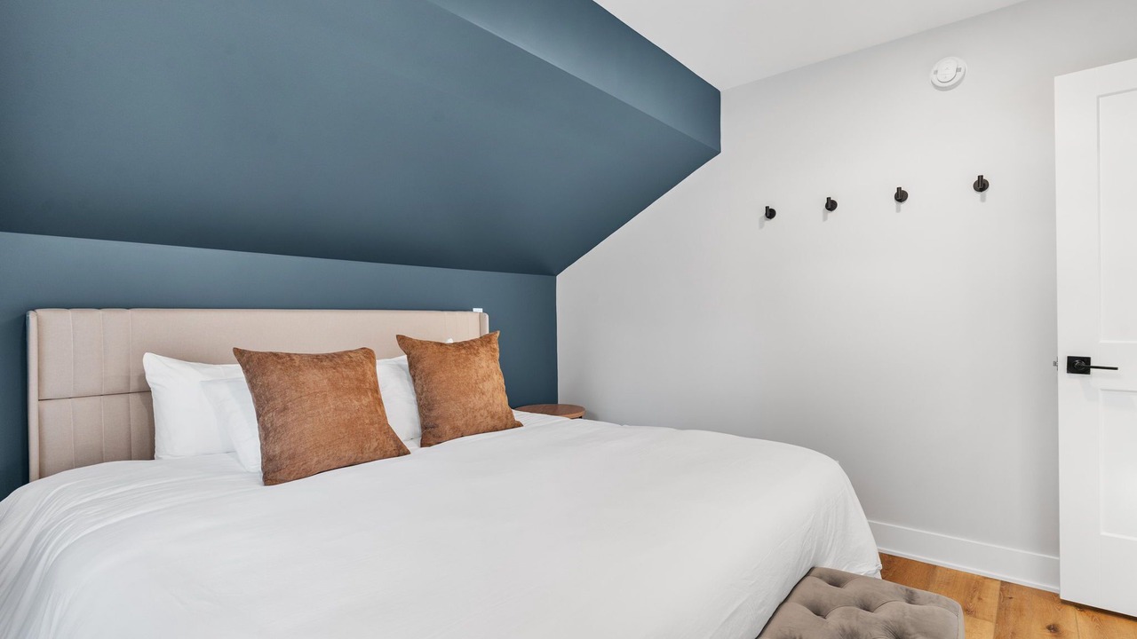 Photo of Bedroom in Douglas