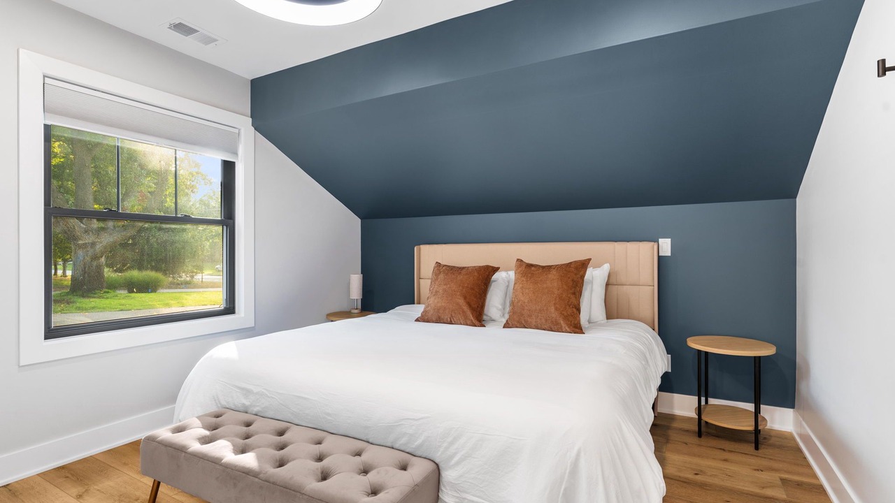 Photo of Bedroom in Douglas