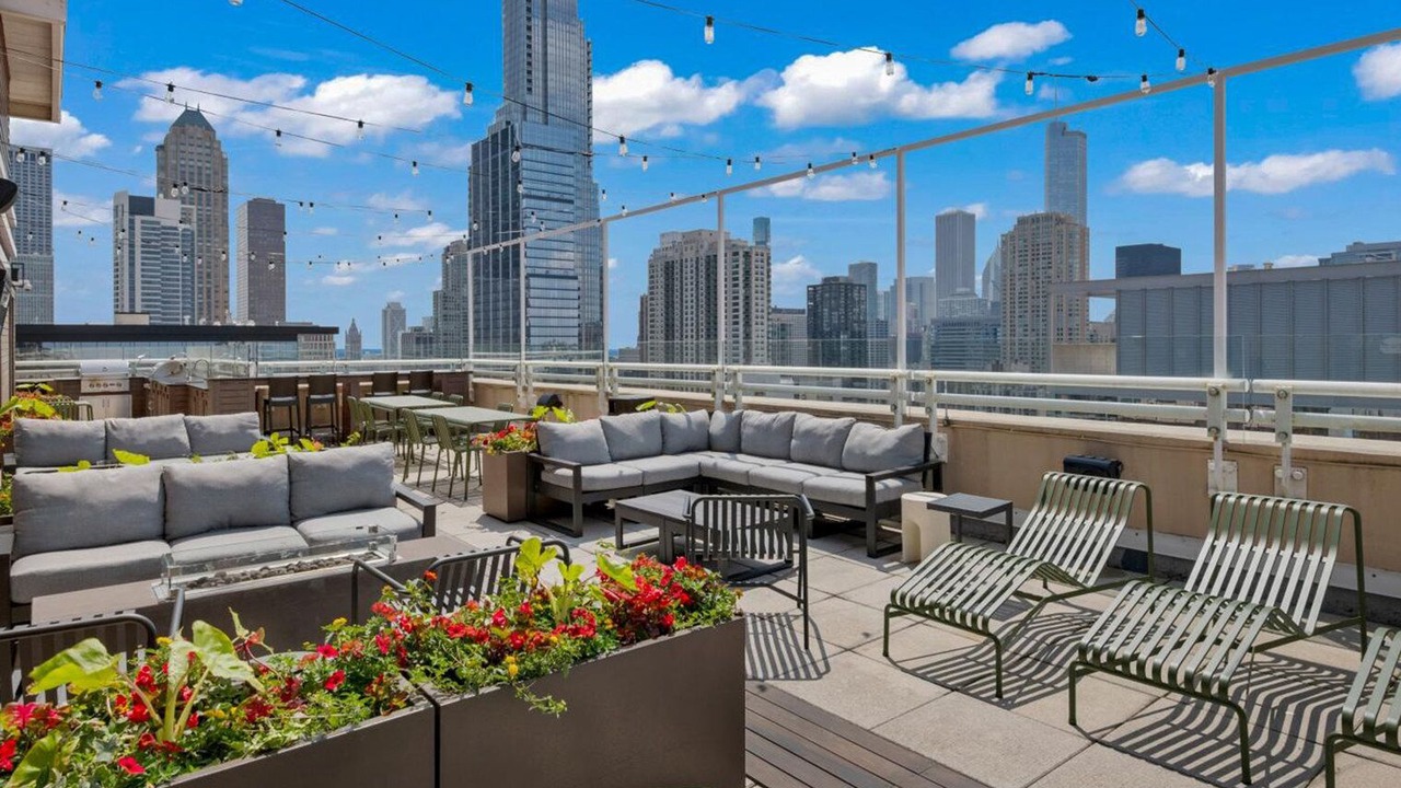 Photo of Patio Balcony in Near North Side
