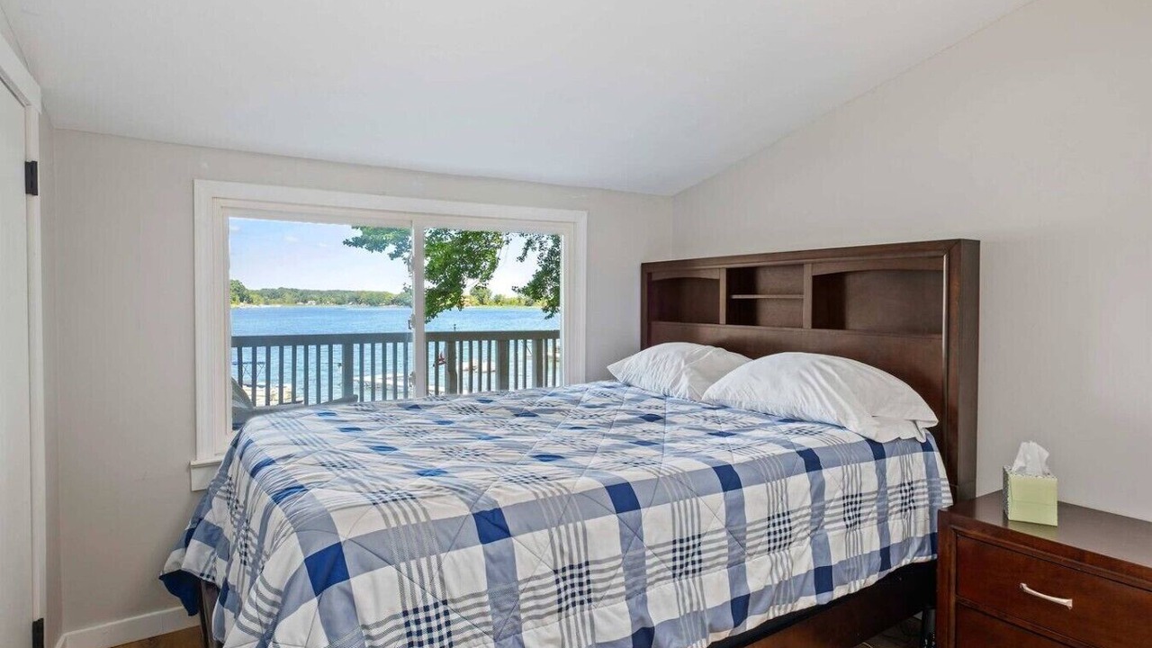 Photo of Bedroom in Smyrna