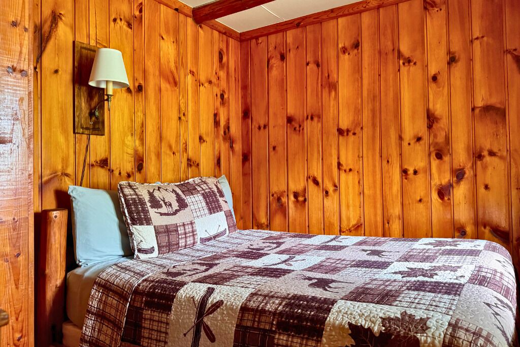 Photo of Bedroom in Trout Lake