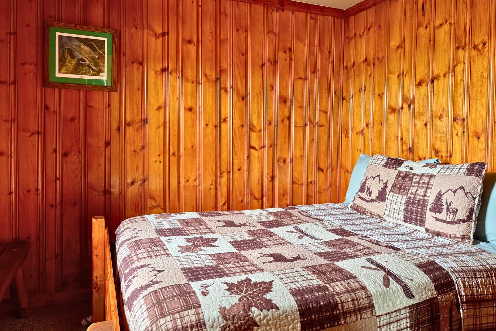 Photo of Bedroom in Trout Lake