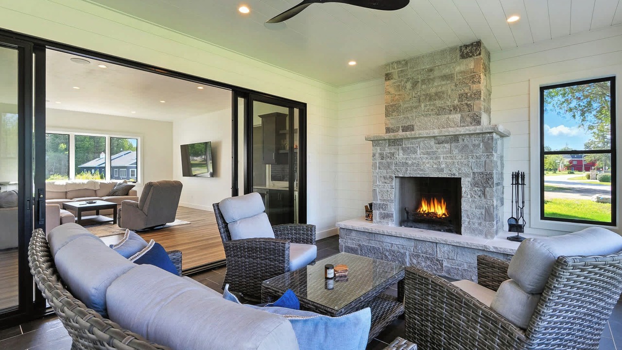 Photo of Livingroom in Baileys Harbor
