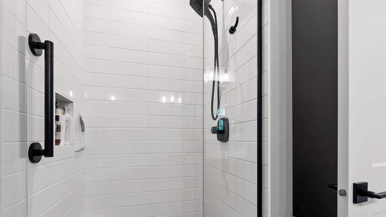 Photo of Bathroom in Baileys Harbor
