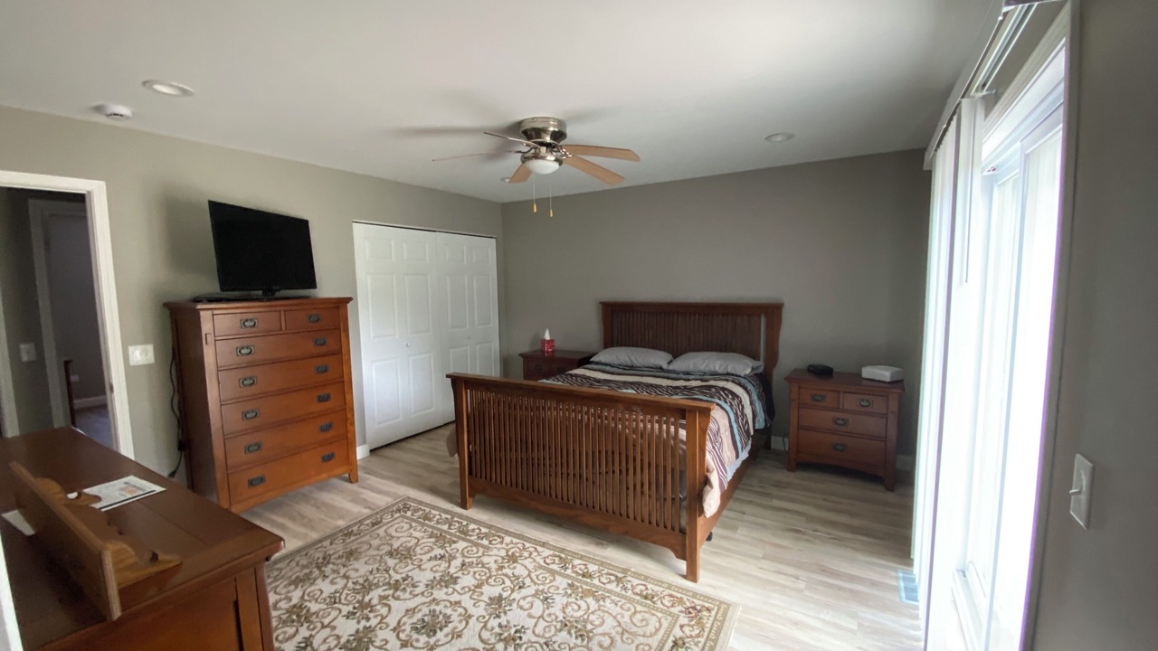Photo of Bedroom in Wisconsin Dells