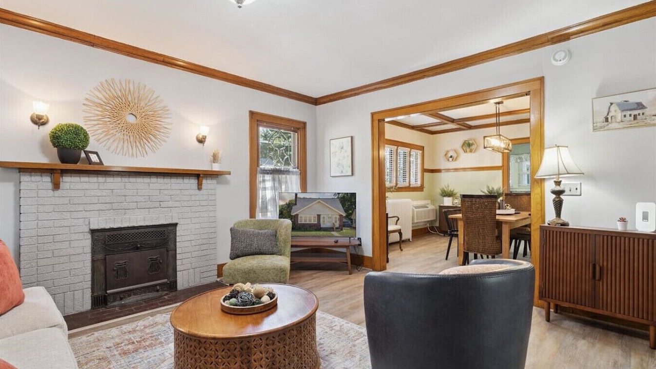 Photo of Livingroom in John Ball Park