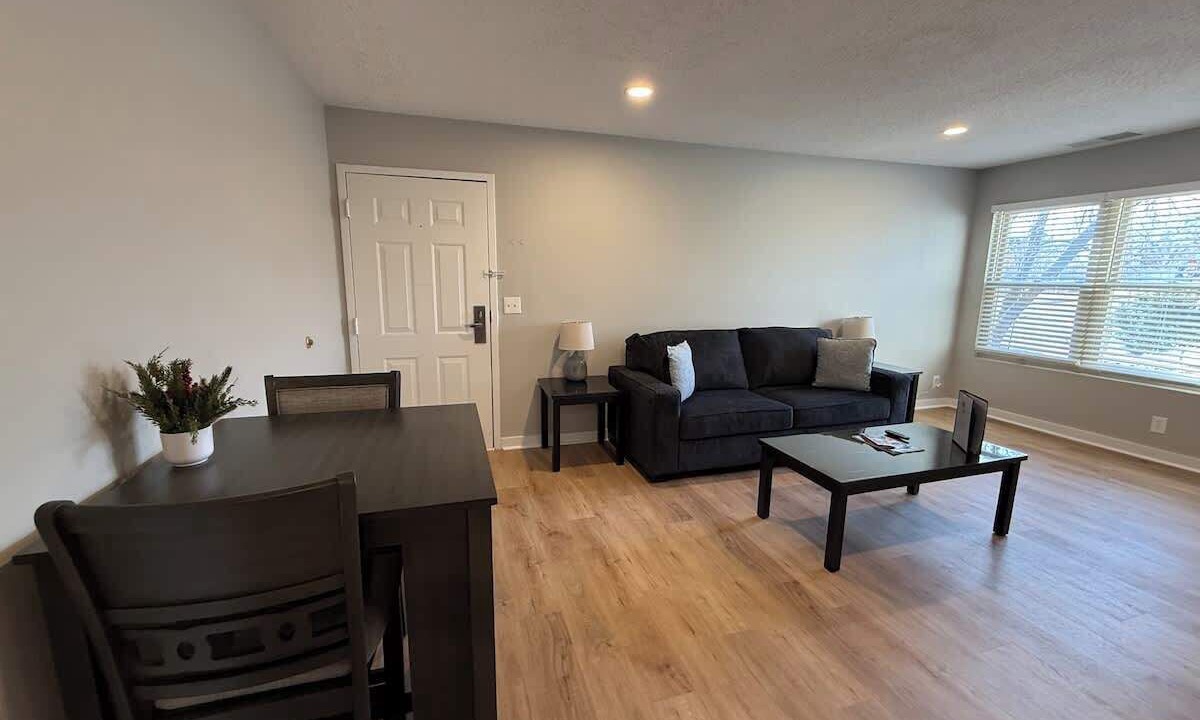 Photo of Livingroom in South Central Omaha