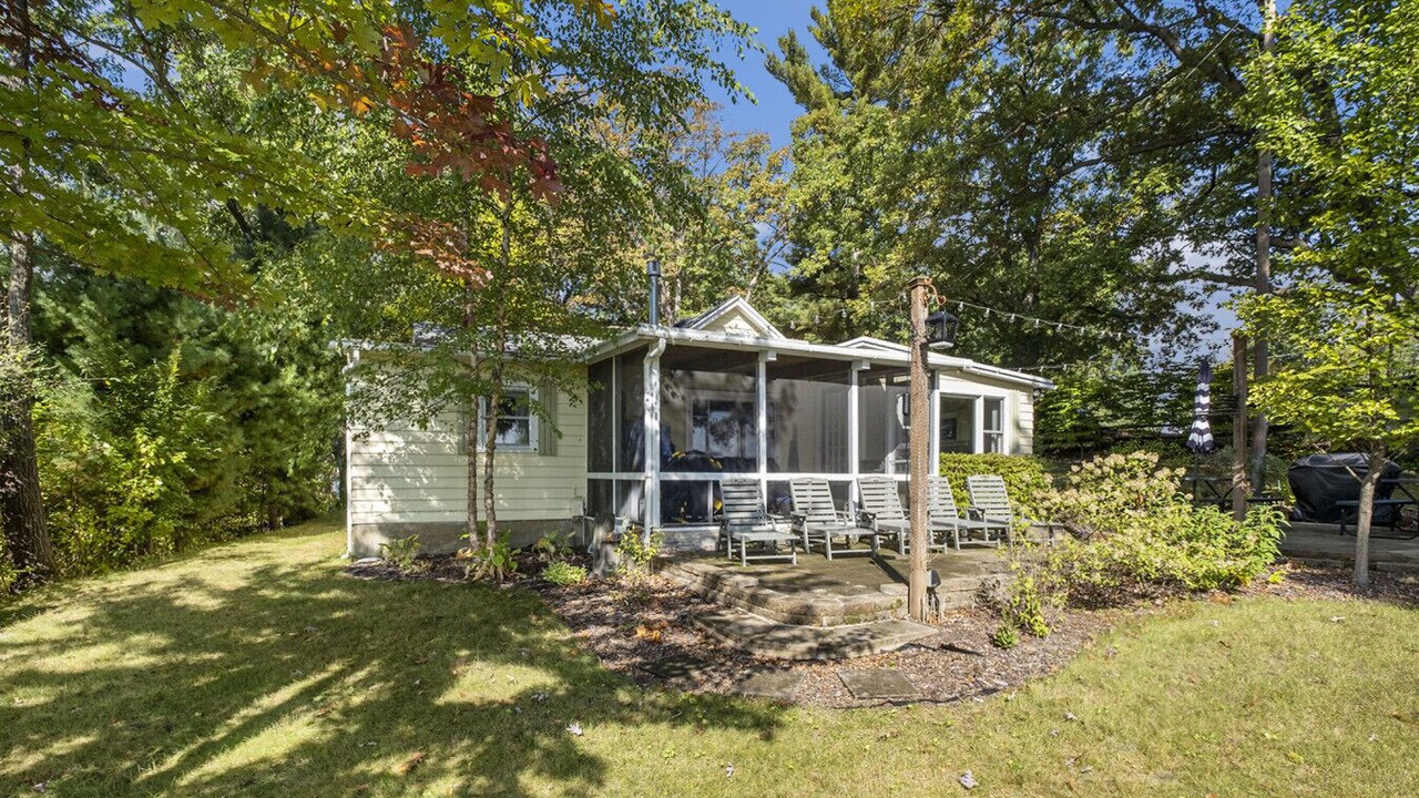 Photo of Outdoor in Gowen