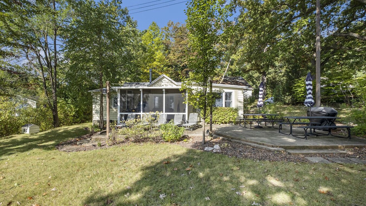 Photo of Outdoor in Gowen