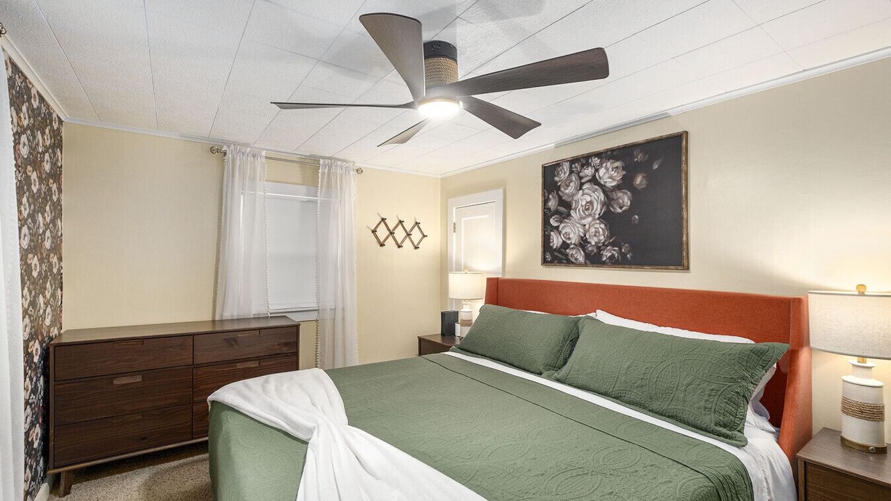 Photo of Bedroom in Gowen