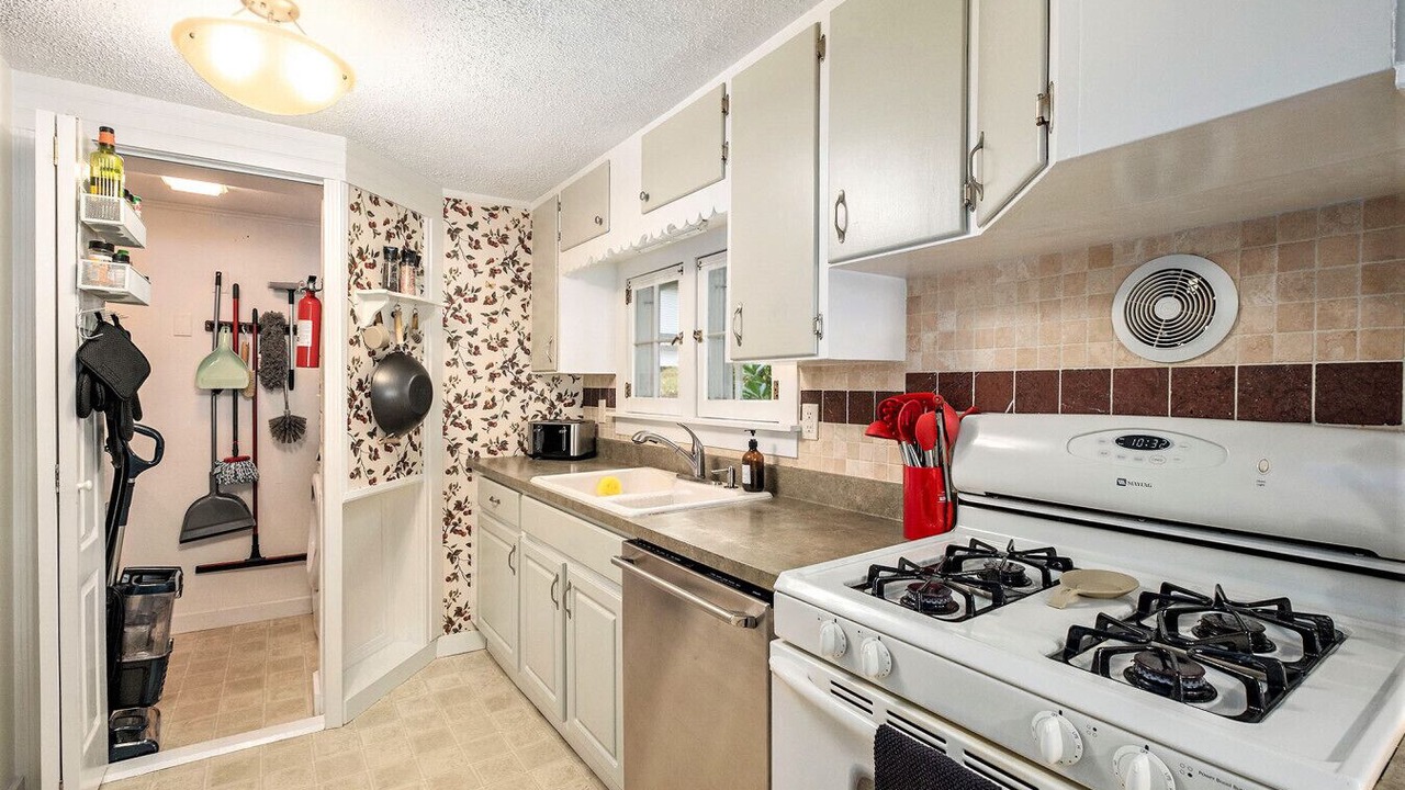 Photo of Kitchen in Gowen