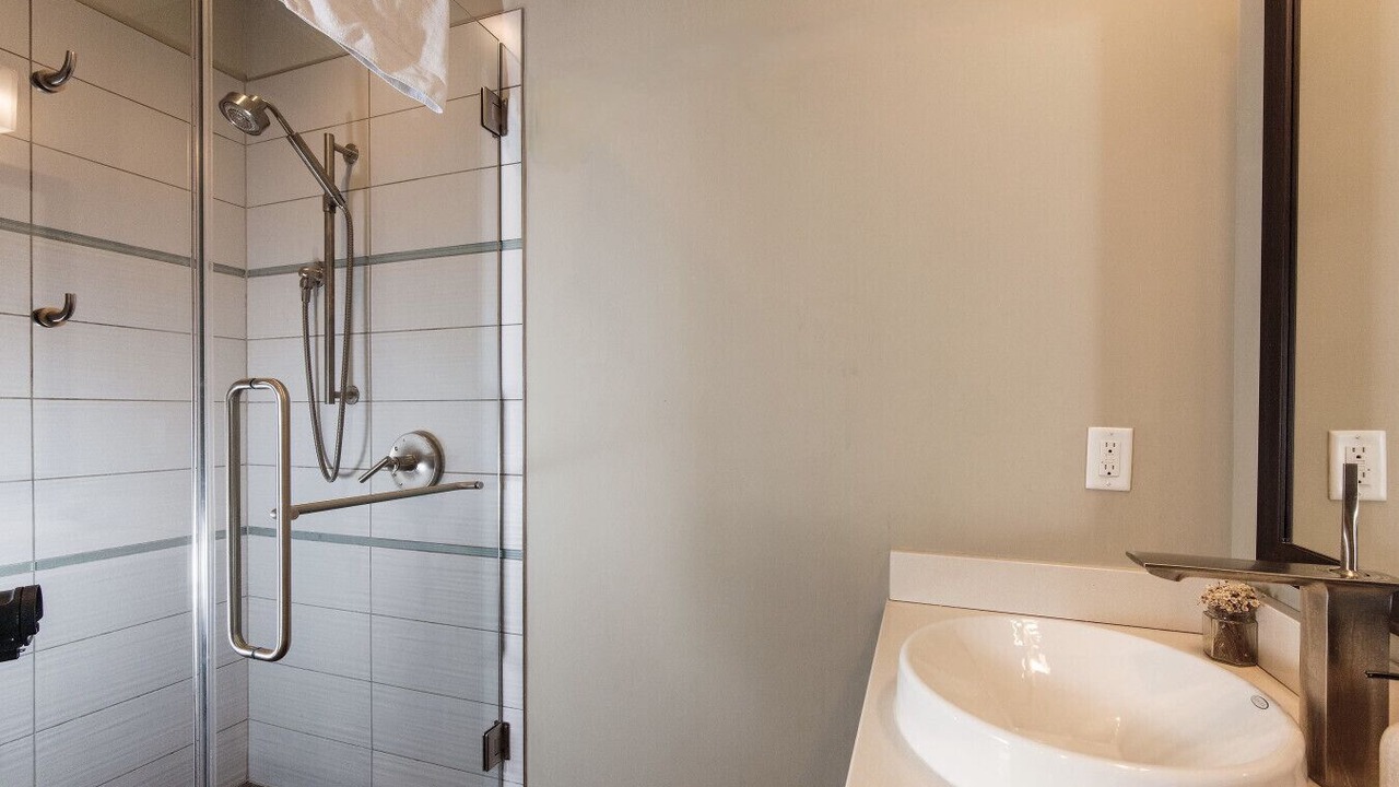 Photo of Bathroom in East Town