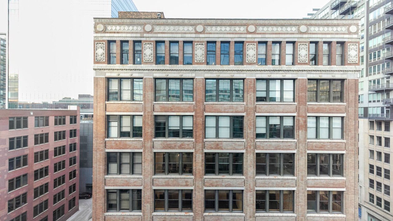 Photo of Outdoor in West Loop Gate