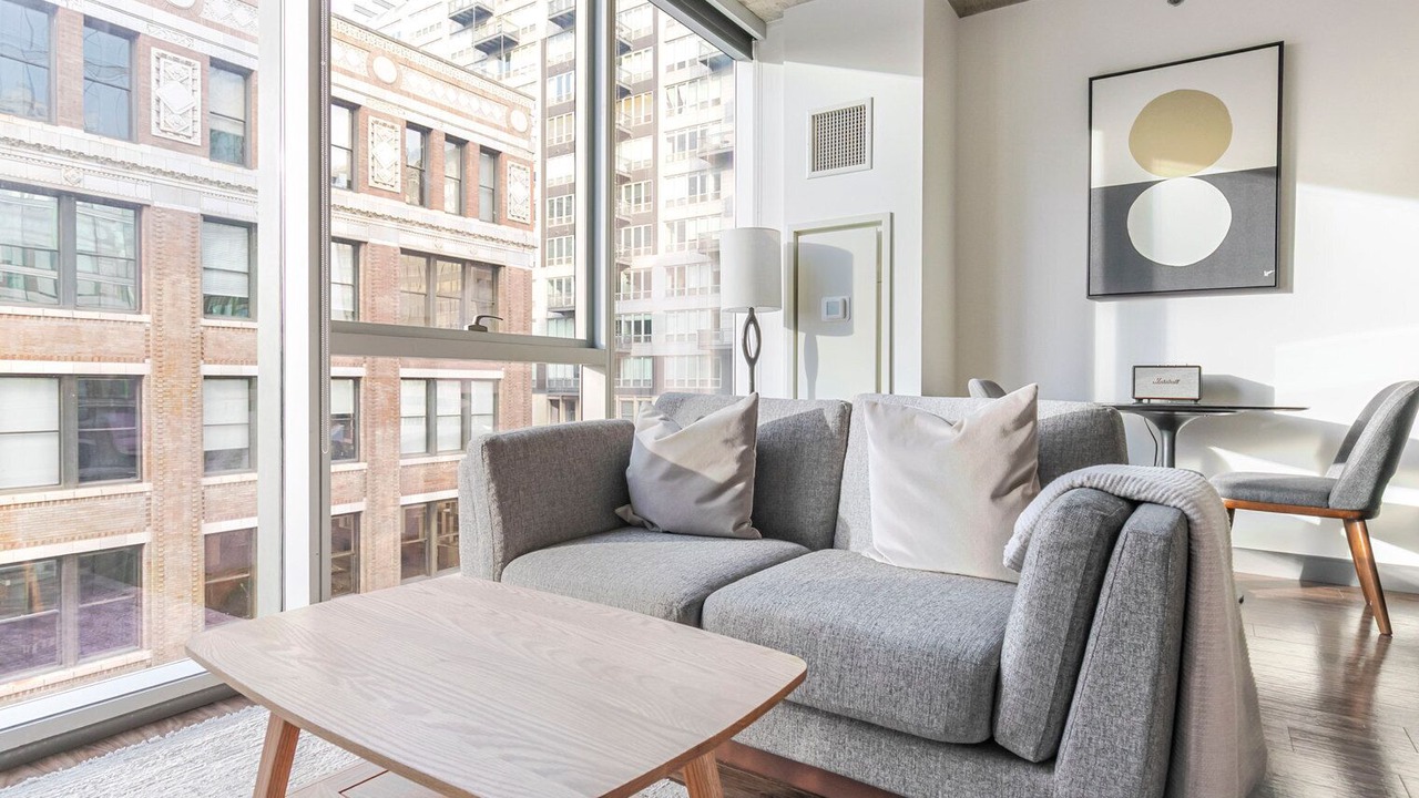 Photo of Livingroom in West Loop Gate
